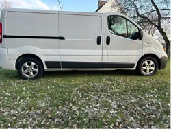 Vit Begagnad 2009 Opel Vivaro Van | 47 400 kr (Lite dyr)