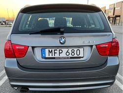 Grå Begagnad 2012 BMW 318 Kombi | 72 000 kr (Bra pris)