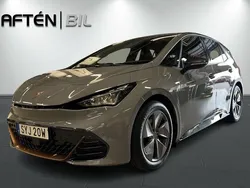 Ljusgrå (grå) Begagnad 2023 Cupra Born Halvkombi | 268 000 kr (Marknadspris)