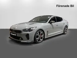 Grå Begagnad 2018 Kia Stinger Halvkombi | 369 000 kr (Dyr)