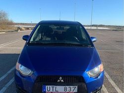 Blå Begagnad 2009 Mitsubishi Colt Halvkombi | 43 000 kr (Marknadspris)