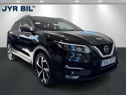 Svart Begagnad 2018 Nissan Qashqai 360º SUV | 174 900 kr (Marknadspris)