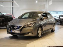 Grå/silver Begagnad 2021 Nissan Leaf N-Connecta Halvkombi | 169 900 kr (Marknadspris)
