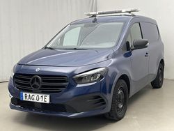 Vit Begagnad 2023 Mercedes Citan 112 | 179 000 kr