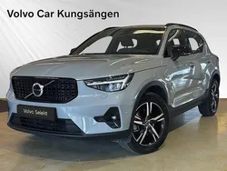 Begagnad 2025 Volvo XC40 SUV | 409 900 kr (Marknadspris)