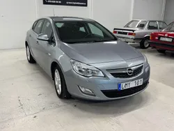 Grå Begagnad 2010 Opel Astra Enjoy Halvkombi | 28 000 kr (Superpris)