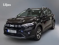 Svart Begagnad 2023 Dacia Sandero Expression Halvkombi | 192 900 kr (Marknadspris)