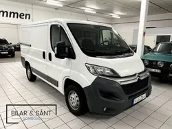 Vit Begagnad 2017 Citroën Jumper Minibuss | 114 900 kr (Marknadspris)