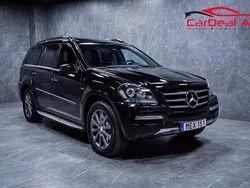 Svart Begagnad 2011 Mercedes GL350 SUV | 179 800 kr