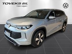 Silver (oyster silver metallic) Ny 2025 VW Tayron Life SUV | 561 300 kr (Lite dyr)