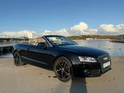 Svart (svart metallic) Begagnad 2011 Audi A5 Cabriolet Sport Cab | 129 500 kr (Bra pris)