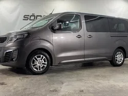 Grå Begagnad 2021 Peugeot e-Traveller Minibuss | 389 900 kr