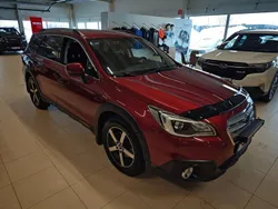 Ljusröd (lröd) Begagnad 2016 Subaru Outback SUV | 179 000 kr (Lite dyr)