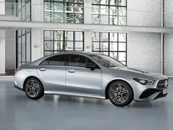 Silver Ny 2025 Mercedes CLA250e Sedan | 554 600 kr (Dyr)