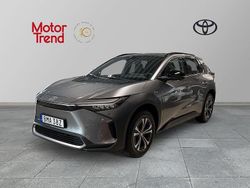 Silver Begagnad 2025 Toyota bZ4X Executive SUV | 539 000 kr