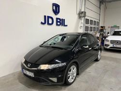 Svart Begagnad 2009 Honda Civic Sport Halvkombi | 49 903 kr (Bra pris)