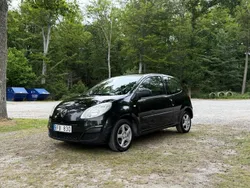 Svart Begagnad 2008 Renault Twingo Halvkombi | 25 000 kr (Bra pris)