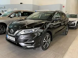 Svart Begagnad 2019 Nissan Qashqai Tekna SUV | 179 900 kr (Marknadspris)