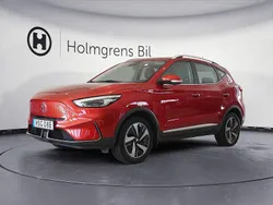Röd Begagnad 2022 MG ZS Luxury Sedan | 239 900 kr (Bra pris)