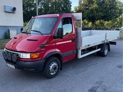 Röd Begagnad 2003 Iveco Daily | 80 000 kr