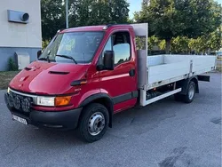 Röd Begagnad 2003 Iveco Daily | 80 000 kr