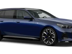 Blå Ny 2025 BMW 530e Comfort Edition Kombi | 839 000 kr (Dyr)