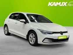 Vit Begagnad 2021 VW Golf VIII Halvkombi | 209 700 kr