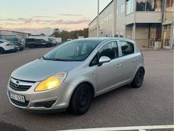 Grå Begagnad 2008 Opel Corsa Halvkombi | 21 000 kr (Marknadspris)