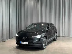 Svart Ny 2025 Volvo EX30 Plus SUV | 484 800 kr (Marknadspris)
