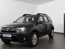 Mörkgrå Begagnad 2015 Dacia Duster Lauréate SUV | 104 500 kr (Marknadspris)