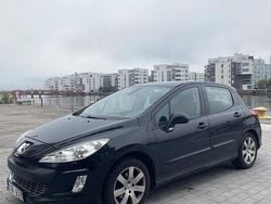 Svart Begagnad 2010 Peugeot 308 Halvkombi | 62 000 kr (Marknadspris)