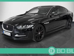 Svartmetallic Begagnad 2018 Jaguar XE R-Sport Sedan | 187 900 kr (Bra pris)