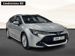 Silver Begagnad 2023 Toyota Corolla Active Kombi | 274 900 kr (Marknadspris)