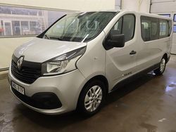 Silver Begagnad 2016 Renault Trafic Van | 144 000 kr (Dyr)