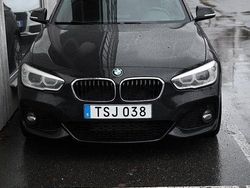 Svart Begagnad 2017 BMW 118 M Sport Halvkombi | 159 000 kr (Marknadspris)