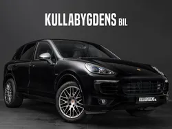 Svart Begagnad 2017 Porsche Cayenne SUV | 369 000 kr