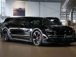 Vit Begagnad 2023 Porsche Taycan 4S Cross Turismo Sedan | 899 000 kr (Marknadspris)