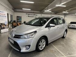 Silver Begagnad 2013 Toyota Verso Business Edition Minibuss | 139 900 kr (Marknadspris)