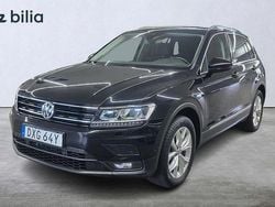 Svart Begagnad 2020 VW Tiguan SUV | 229 900 kr (Bra pris)