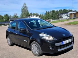 Svart Begagnad 2012 Renault Clio R.S. Halvkombi | 44 500 kr (Marknadspris)