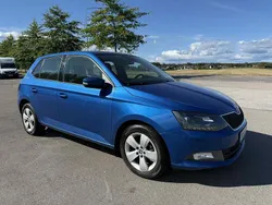 Blå Begagnad 2017 Skoda Fabia Style Halvkombi | 89 000 kr (Marknadspris)