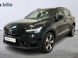 Svart Begagnad 2022 Volvo XC40 Core SUV | 329 900 kr