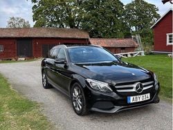 Svart Begagnad 2016 Mercedes C220 Kombi | 169 000 kr (Bra pris)