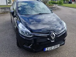 Svart Begagnad 2018 Renault Clio GrandTour Kombi | 95 000 kr (Marknadspris)