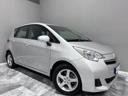Silver Begagnad 2010 Toyota Verso-S Minibuss | 109 900 kr (Marknadspris)
