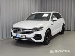 Vit Begagnad 2019 VW Touareg Executive SUV | 439 700 kr (Marknadspris)