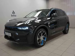 Svart Begagnad 2022 Lynk & Co 01 SUV | 299 900 kr