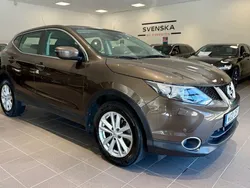 Brun Begagnad 2016 Nissan Qashqai SUV | 142 900 kr (Marknadspris)