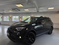 Svart Begagnad 2018 Toyota RAV4 Hybrid Edition SUV | 219 900 kr (Marknadspris)
