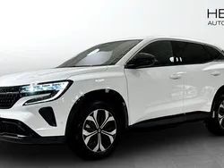 Vit (white) Begagnad 2024 Renault Austral Techno SUV | 379 900 kr (Dyr)